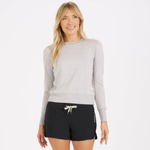 Load image into Gallery viewer, VUORI DAYDREAM CREW WOMENS SWEATSHIRT