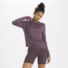 Load image into Gallery viewer, VUORI DAYDREAM CREW WOMENS SWEATSHIRT