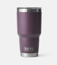 Load image into Gallery viewer, YETI RAMBLER 30OZ TUMBLER WITH MAGSLIDER LID