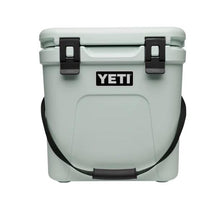 Load image into Gallery viewer, YETI ROADIE 24 HARD COOLER