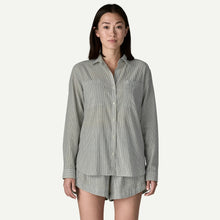 Load image into Gallery viewer, PATAGONIA LIGHTWEIGHT A/C SOLSTICE STRIPE: SMOLDER BLUE WOMENS LONG SLEEVE BUTTON DOWN SHIRT

