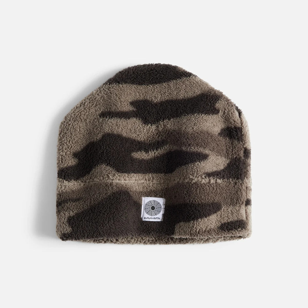 AUTUMN MTN GOAT CAMO GREY BEANIE