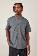 Load image into Gallery viewer, 686 CANOPY WOVEN SHORT SLEEVE BUTTON DOWN MENS SHIRT
