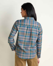 Load image into Gallery viewer, TOAD&amp;CO RE-FORM FLANNEL SHIRT TWILIGHT PATTERN LONG SLEEVE BUTTON DOWN WOMENS SHIRT
