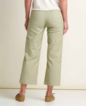 Load image into Gallery viewer, TOAD&amp;CO EARTHWORKS WIDE LEG CROP PANT YUCCA WOMENS PANT
