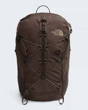 Load image into Gallery viewer, THE NORTH FACE BOREALIS TRAIL 26L BACKPACK DARK CHESTNUT/GARNET
