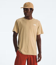 Load image into Gallery viewer, THE NORTH FACE ESCAPE THE CITY REGULAR SHORT-SLEEVE MENS T-SHIRT
