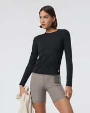 Load image into Gallery viewer, VUORI LONG SLEEVE LUX CREW TEE WOMENS TOP

