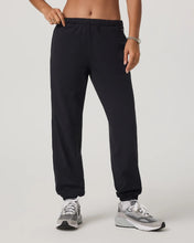 Load image into Gallery viewer, VUORI HALO MODERN SWEATPANT SOLID BLACK WOMENS TRACK PANT
