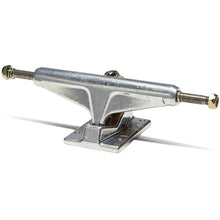Load image into Gallery viewer, VENTURE ALL POLISHED LO SKATEBOARD TRUCKS
